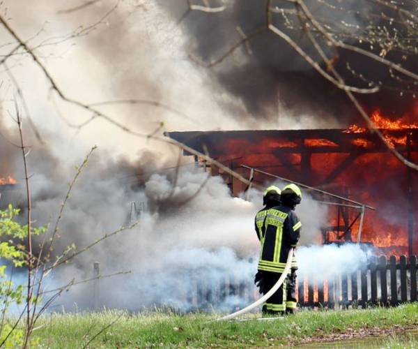 Mainaschaff – Brand auf Campingplatz – mehrere Parzellen ausgebrannt