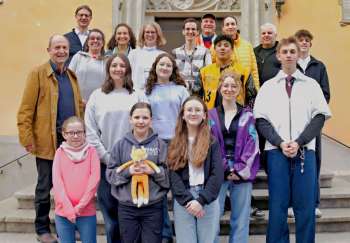 © Bernward Hofmann | Guido Kunkel (links) leitet die Kirchenband "Good News".